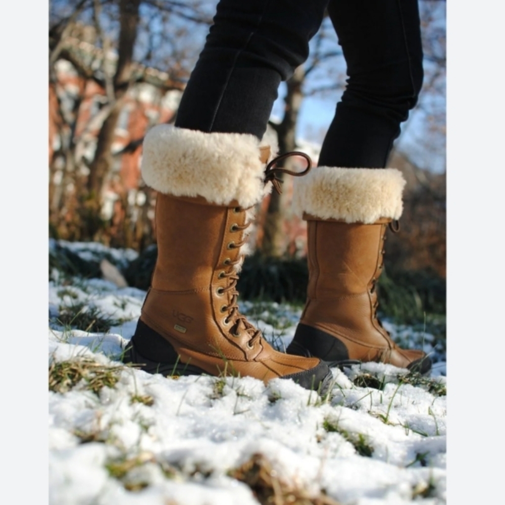 UGG Adirondack III Tall Boots In Chestnut 8 NWT